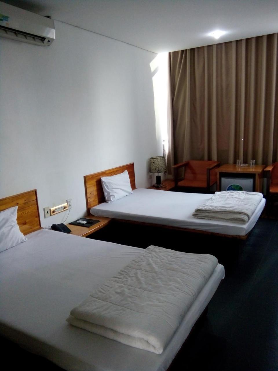 Hotel Khach San Thuong Mai Yen Thinh Exteriér fotografie